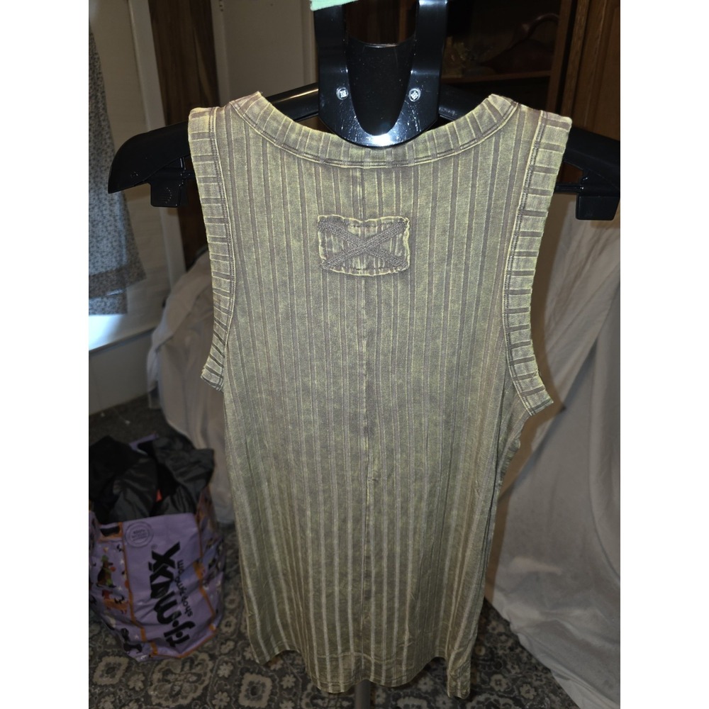 Zenana Womens Sleeveless Tank Top. Really Stretchy.  20"-29" PTP,  26-33" Long. - Picture 3 of 5